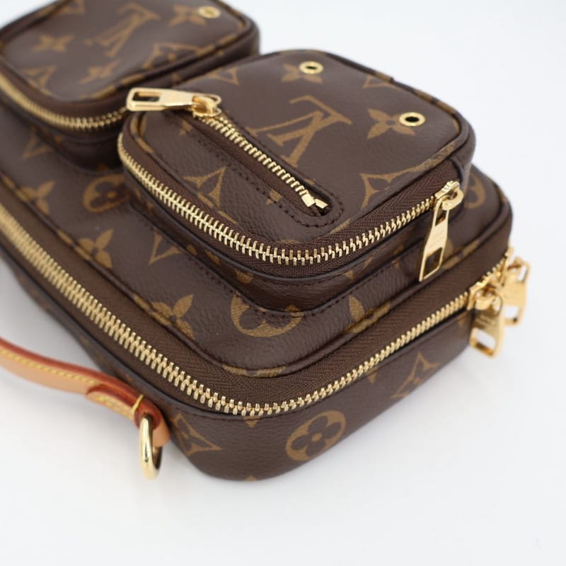 Louis Vuitton Utility Crossbody Bag Leather Monogram — view 7