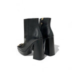 Louis Vuitton Shakeline Boots Short Shoes Leather Black Gold Logo Ankle — view 4
