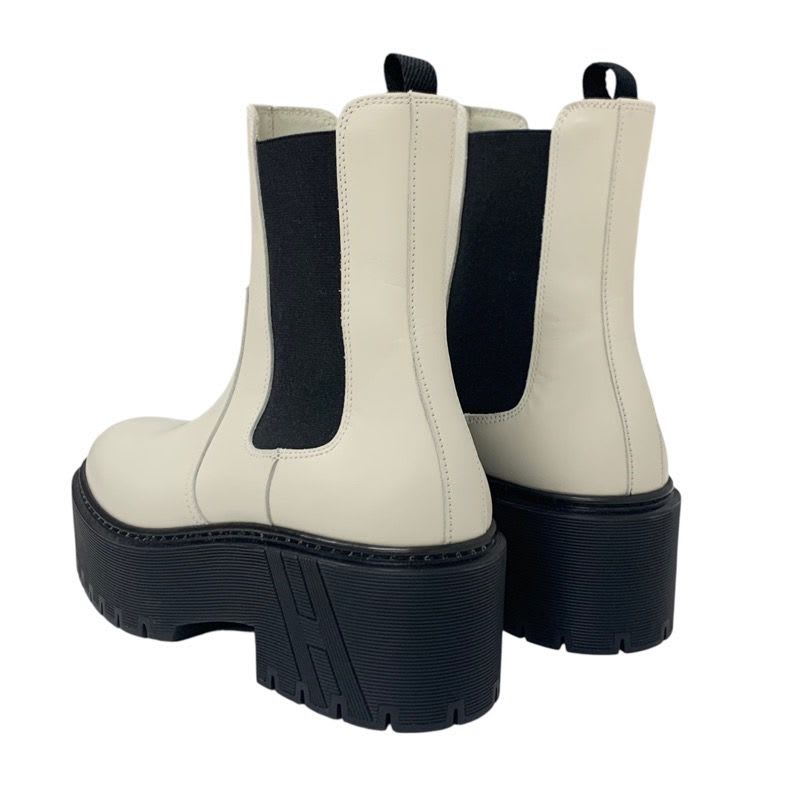 Hermes Hallow Boots Short Shoes Leather Ivory Side Gore — view 5