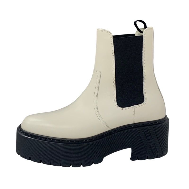 Hermes Hallow Boots Short Shoes Leather Ivory Side Gore — view 4