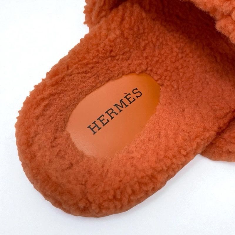 Hermes Chypre Sandals Shoes Shearling Orange Flat — view 7