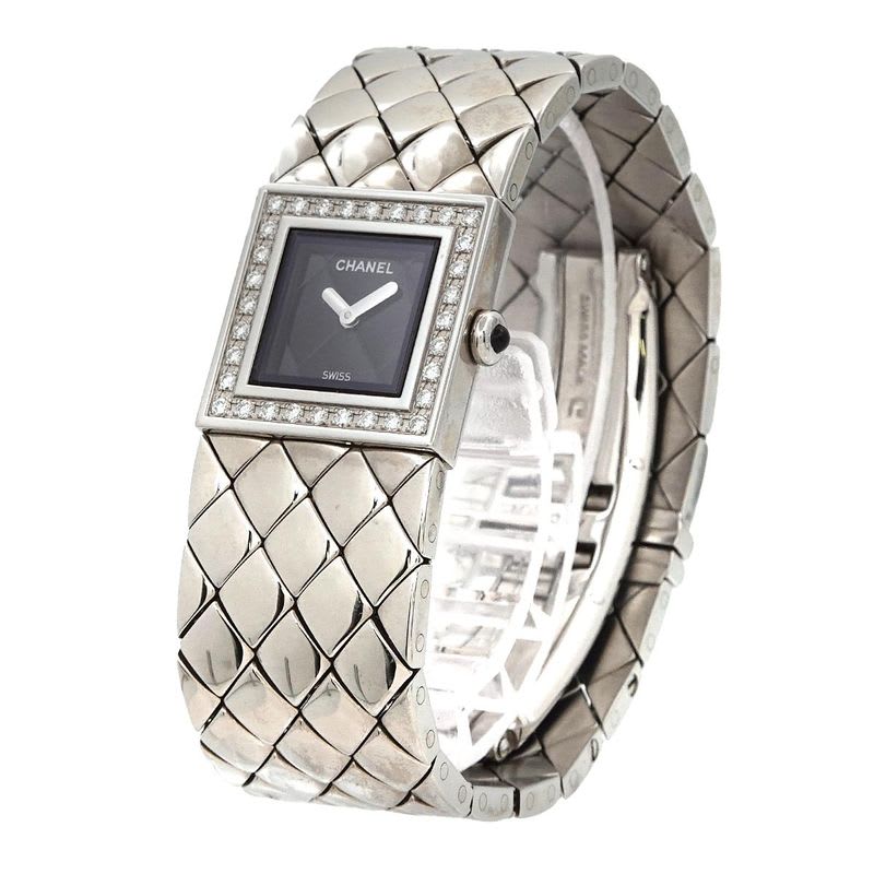 Chanel Quilted H0489 Diamond Bezel Vintage Watch Black Quartz — view 3