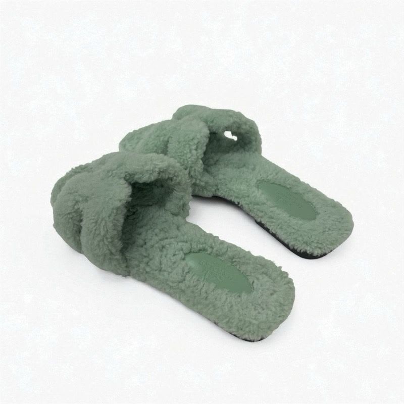 Hermes Oran Sandals Shoes Shearling Green Flat Mule — view 4