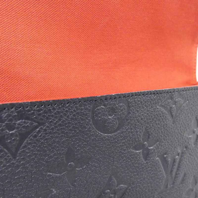 Louis Vuitton Monogram Empreinte Pochette Felicie Shoulder Bag — view 9