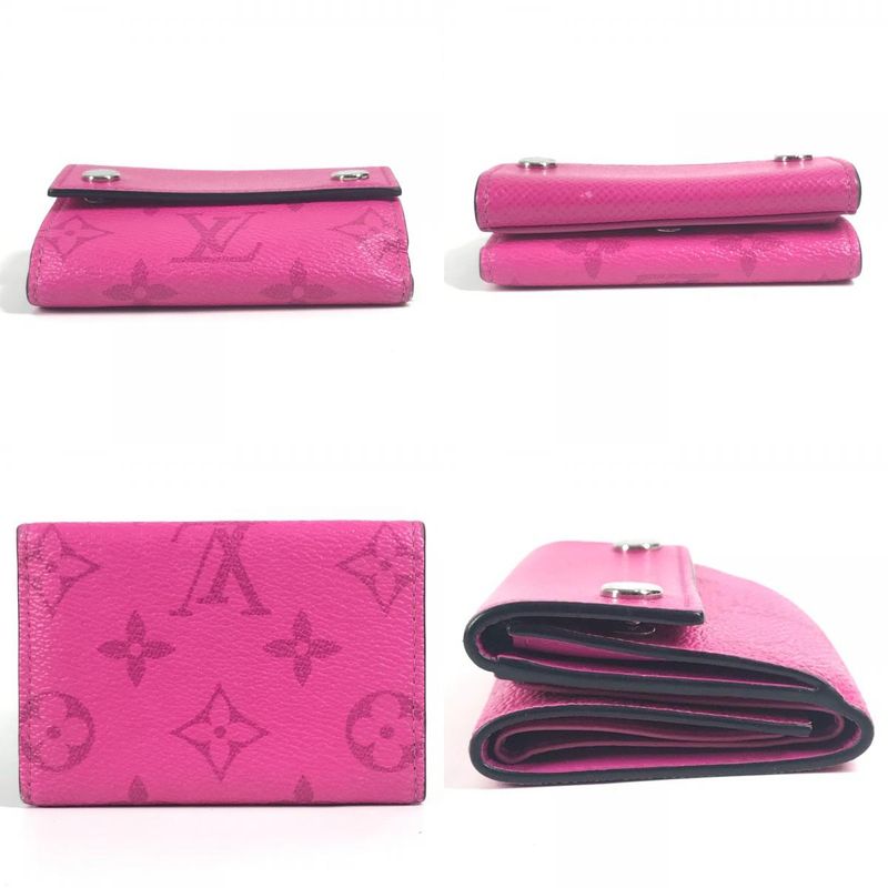 Louis Vuitton Trifold Wallet Diss Cabas Lee Compact Taiga Leather — view 9