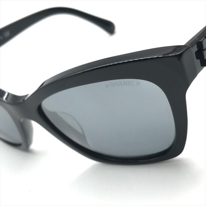 Chanel CC Logo Sunglasses Eyewear Black Case — view 8
