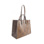 Louis Vuitton Tote Bag On The Go GM Monogram Giant Reverse Coated — view 2