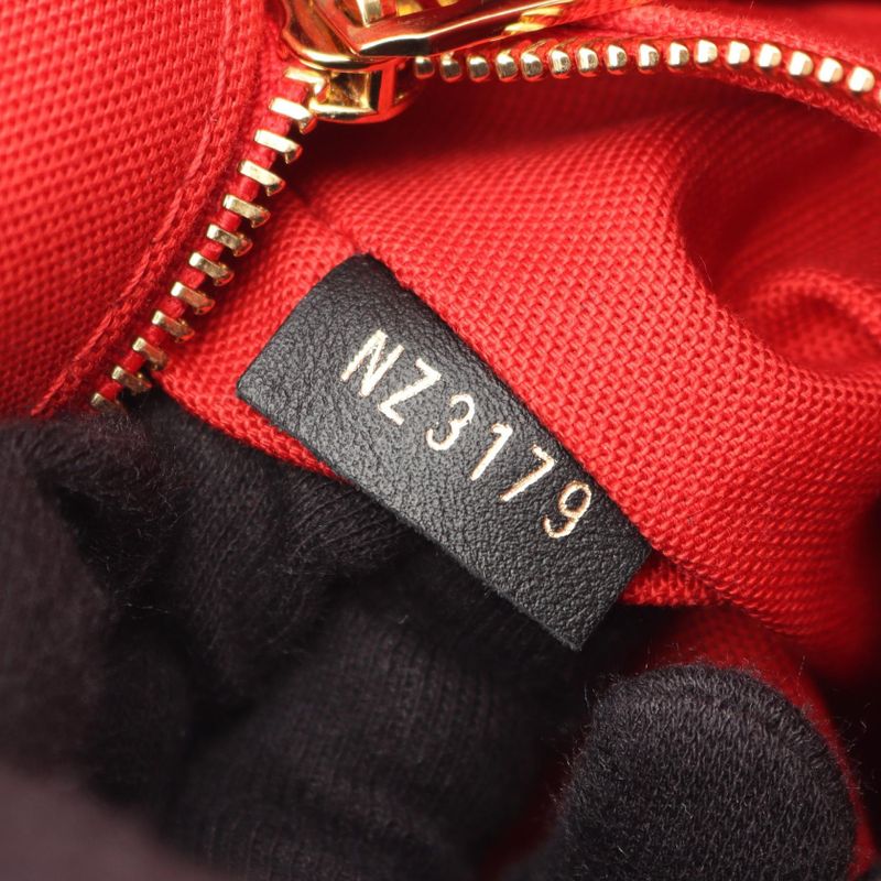 Louis Vuitton Tote Bag On The Go GM Monogram Giant Reverse Coated — view 5