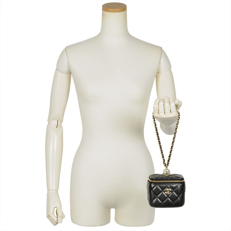 Chanel Vanity Mini Chain Pouch Caviar Leather Black 8-digit 31 st Coco Pearl — view 7