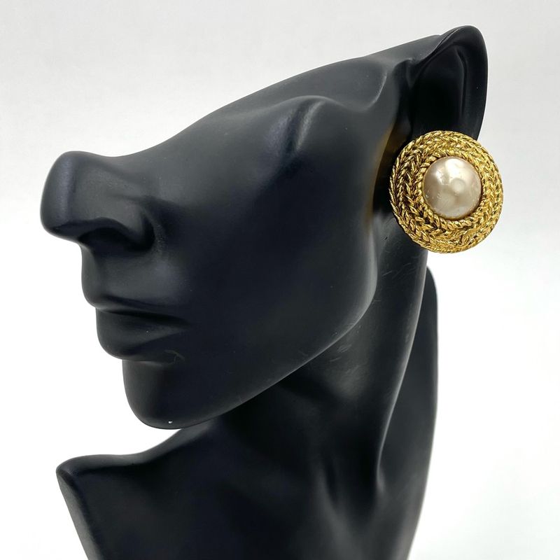 Chanel Chain Design Round Coco Mark Accessories GP — view 4