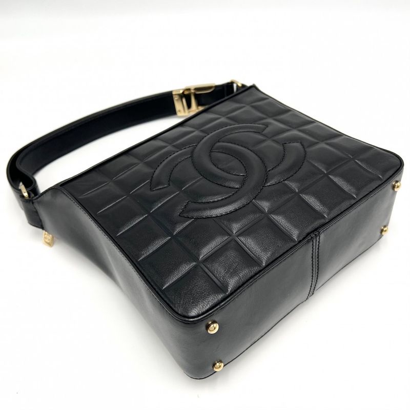 Chanel Handbag Choco Bar Bag Leather — view 3