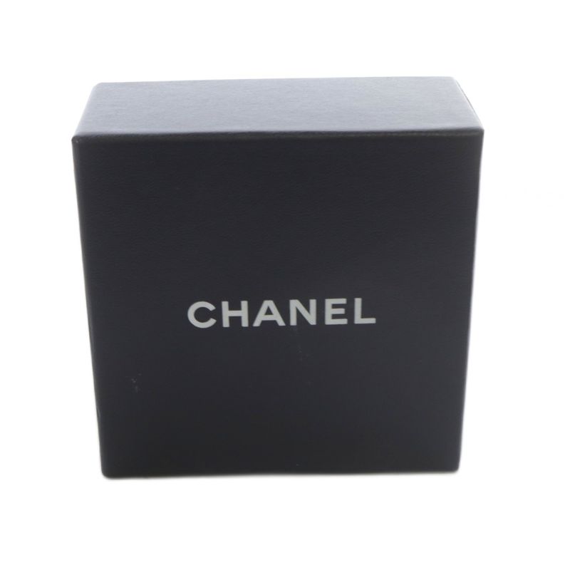 Chanel Vintage Craft Design Coco Mark Key Ring Holder Ivory YO27 OH — view 3