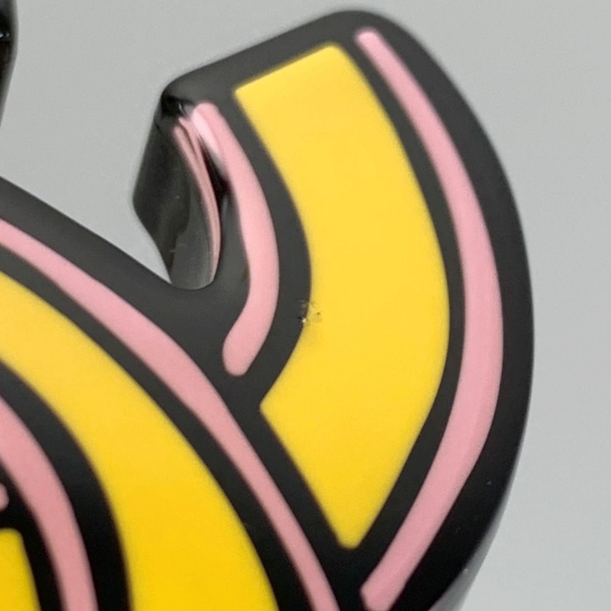 Chanel Handwritten Coco Mark D23 a Yellow Pink Jewelry Accessories Brooch — view 5