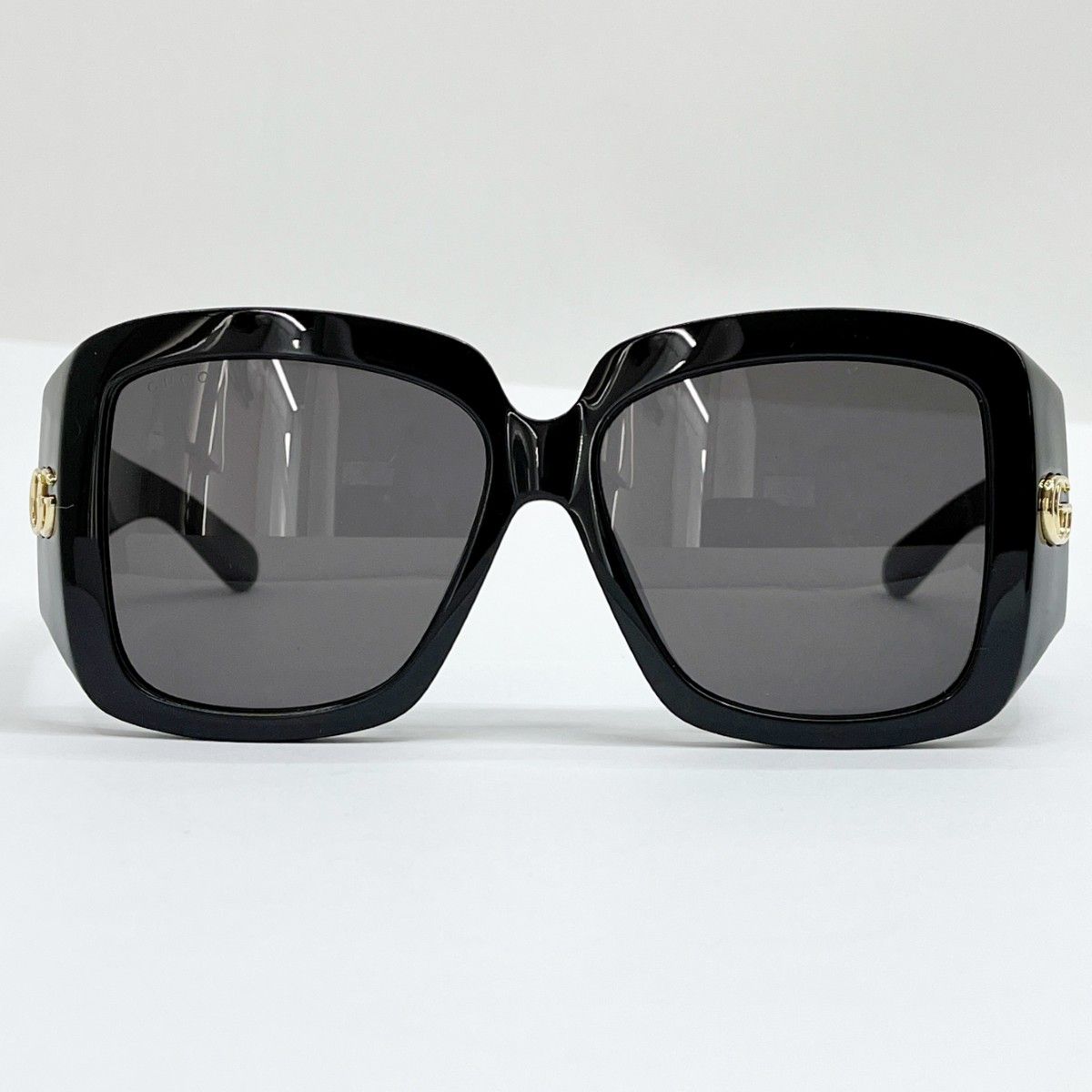 Gucci Square Frame Sunglasses with Scratch GG1402 sa 001 55/15-135 M Black — view 2