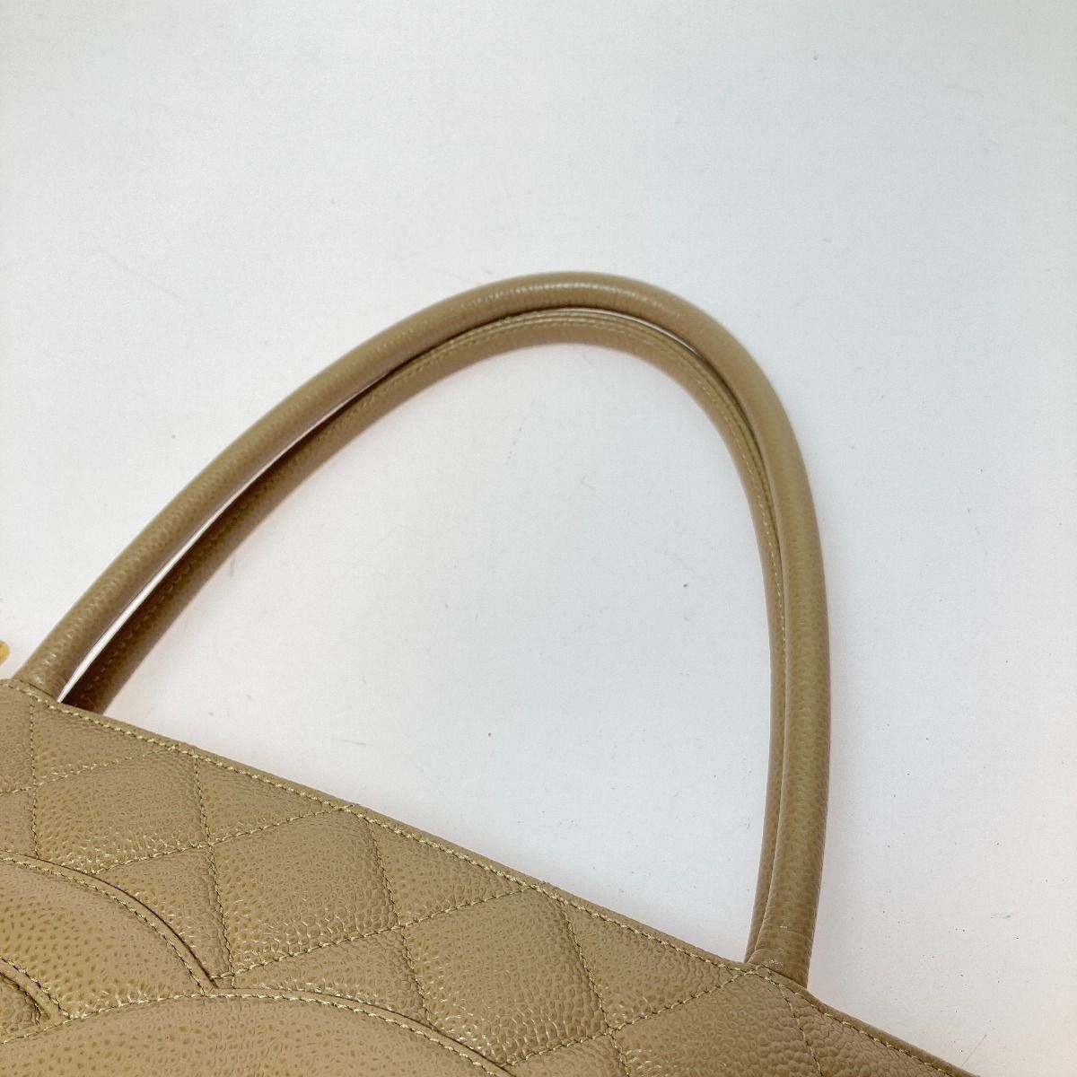 Chanel Medallion Tote Caviar Leather Bag Gold Hardware Beige — view 6