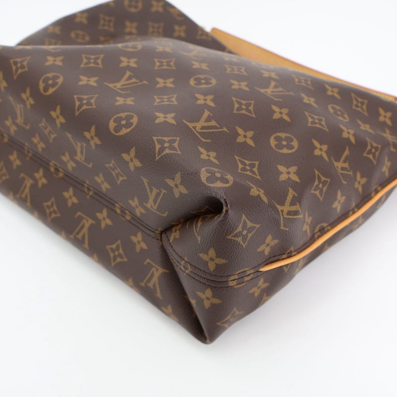 Louis Vuitton Suri MM Monogram Shoulder Bag — view 3