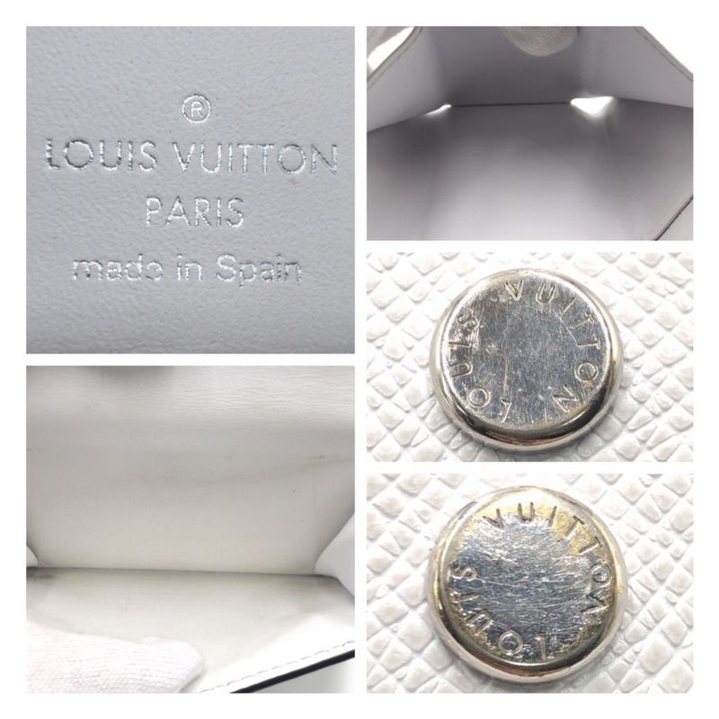 Louis Vuitton Taiga Llama Discovery Compact Wallet Optic White — view 5