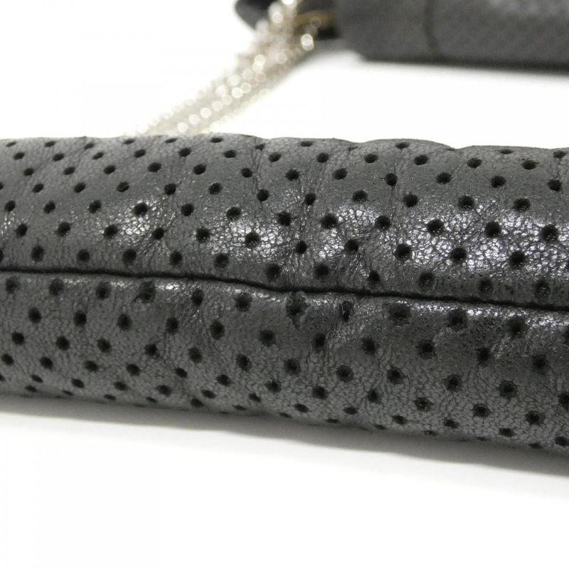 Chanel Shoulder Bags — view 8