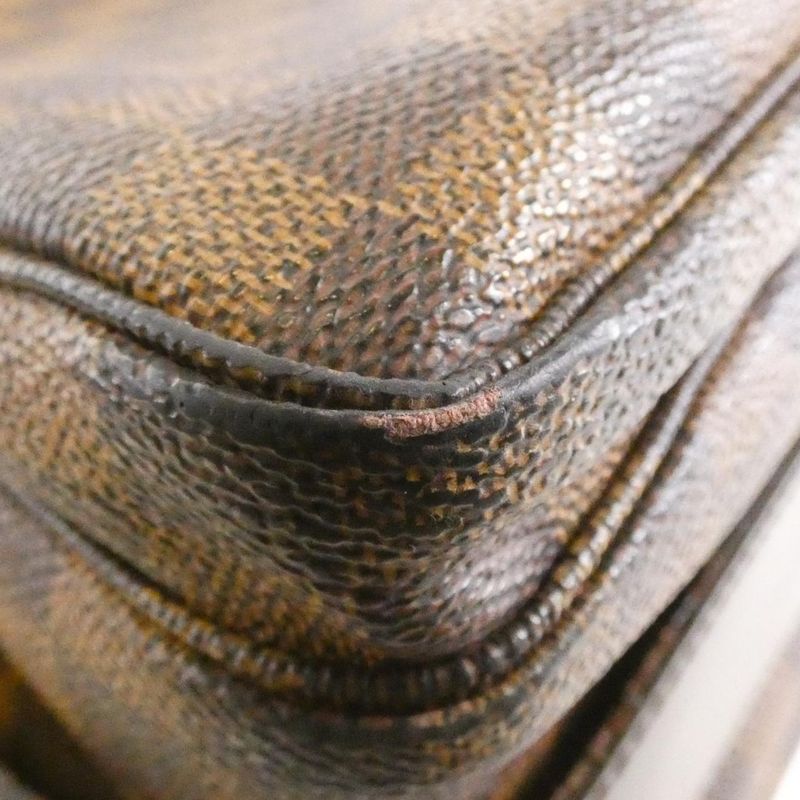 Louis Vuitton Damier Naviglio Shoulder Bag — view 2