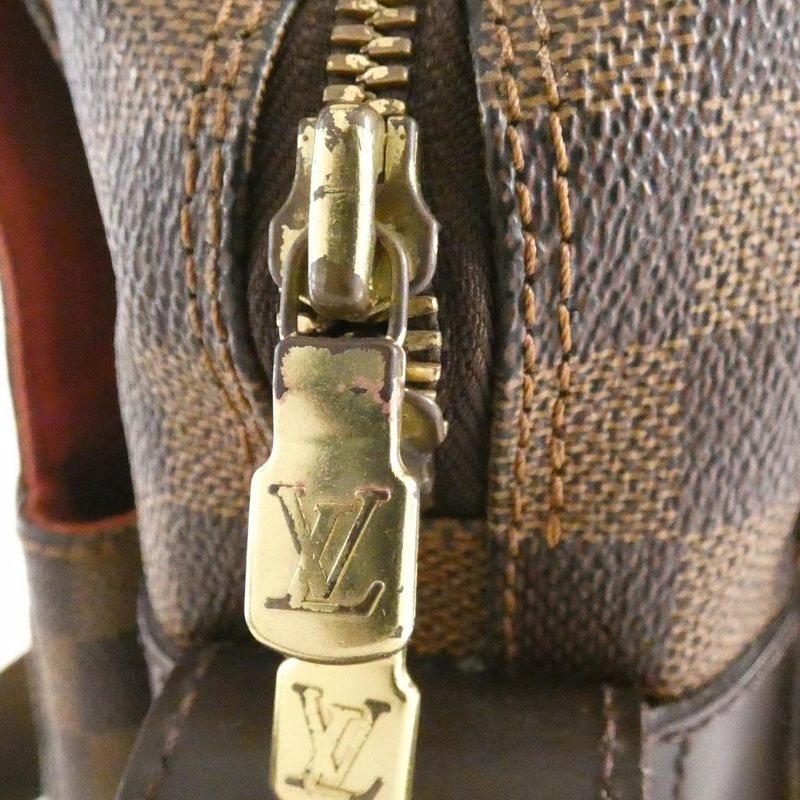 Louis Vuitton Damier Naviglio Shoulder Bag — view 4
