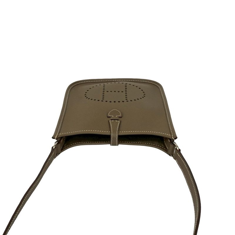 Hermes Evelyne TPM 16 Amazone Vaux Epson — view 5