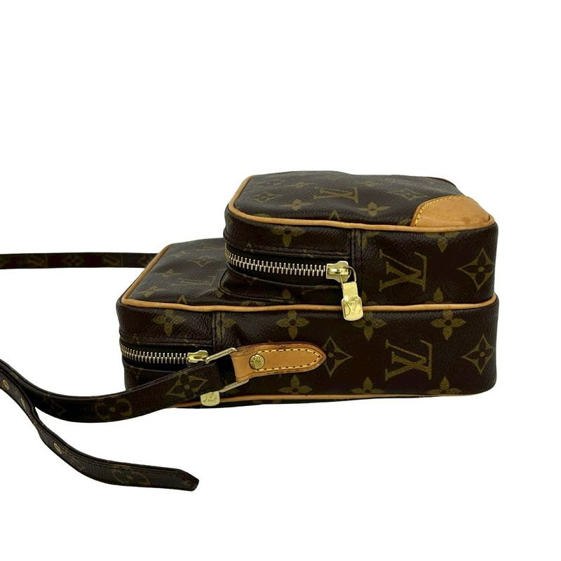 Louis Vuitton Vintage Amazon Monogram Leather Mini Shoulder Bag Pochette Brown — view 6