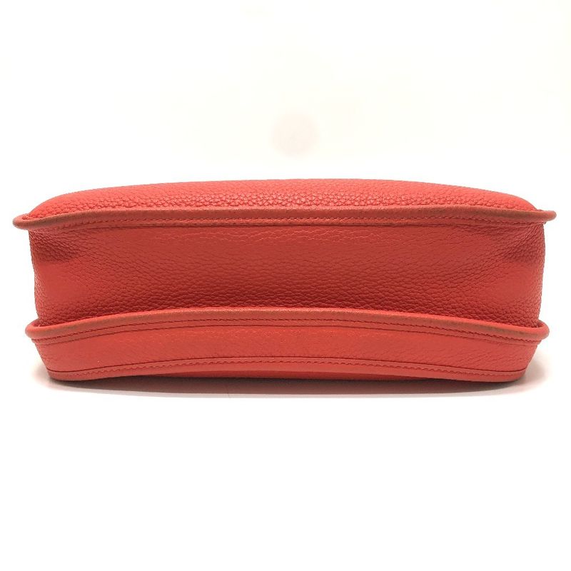 Hermes Shoulder Bag Evelyne PM 3 Taurillon Clemence Rouge Pivoine Red — view 4