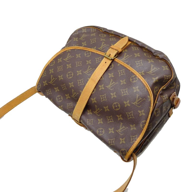 Louis Vuitton Shoulder Bag — view 5