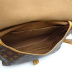 Louis Vuitton Shoulder Bag — view 8