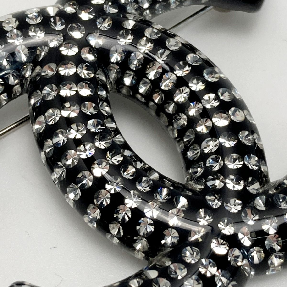 Chanel Coco Mark Rhinestone Brooch D21 K Black Resin — view 5