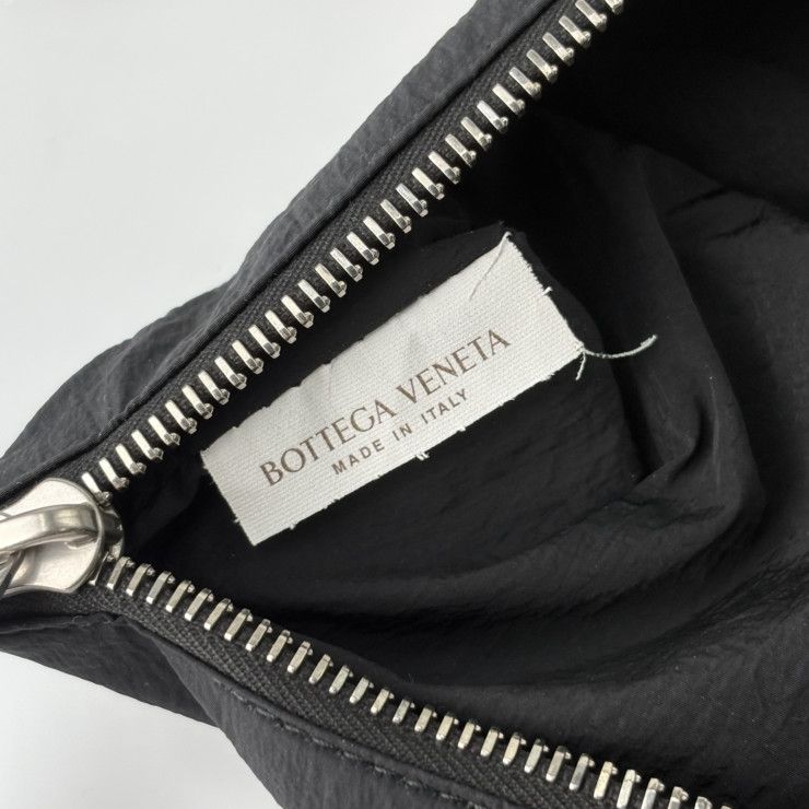 Bottega Veneta Waist Bag Maxi Intrecciato The Stretch Cassette Belt — view 9