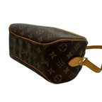 Louis Vuitton Blois Monogram Logo Pattern Leather Shoulder Bag — view 9