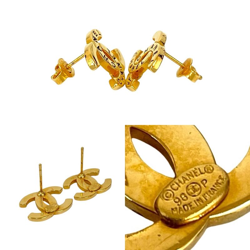 Chanel Vintage Logo Coco Mark GP Earrings Accessories 98P — view 3