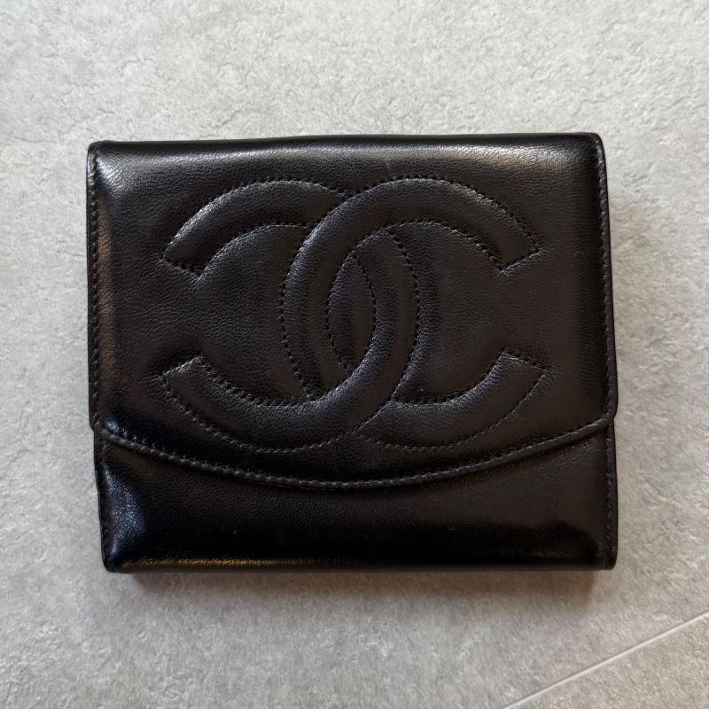 Chanel Coco W Hook Bifold Wallet Lamb Leather Black Compact — view 5