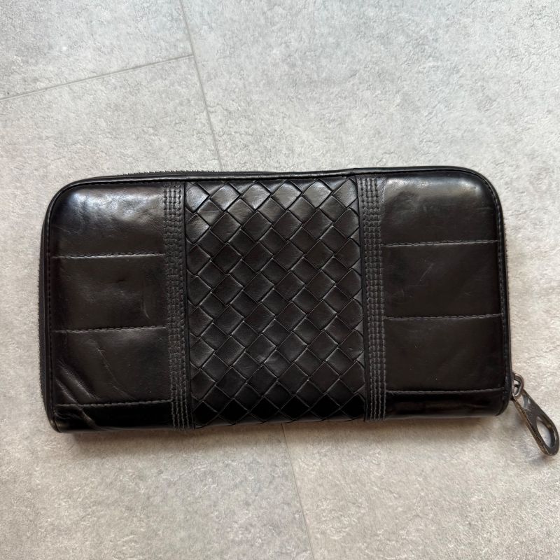 Bottega Veneta Round Zipper Long Wallet Black Intrecciato Stitching Leather — view 5