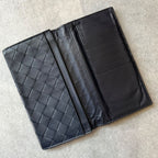 Bottega Veneta Maxi Intrecciato Fold Long Wallet Billfold Leather Black — view 7