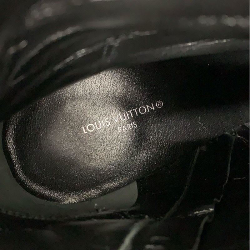 Louis Vuitton Silhouette Line Monogram Boots Short Shoes Suede Black — view 7