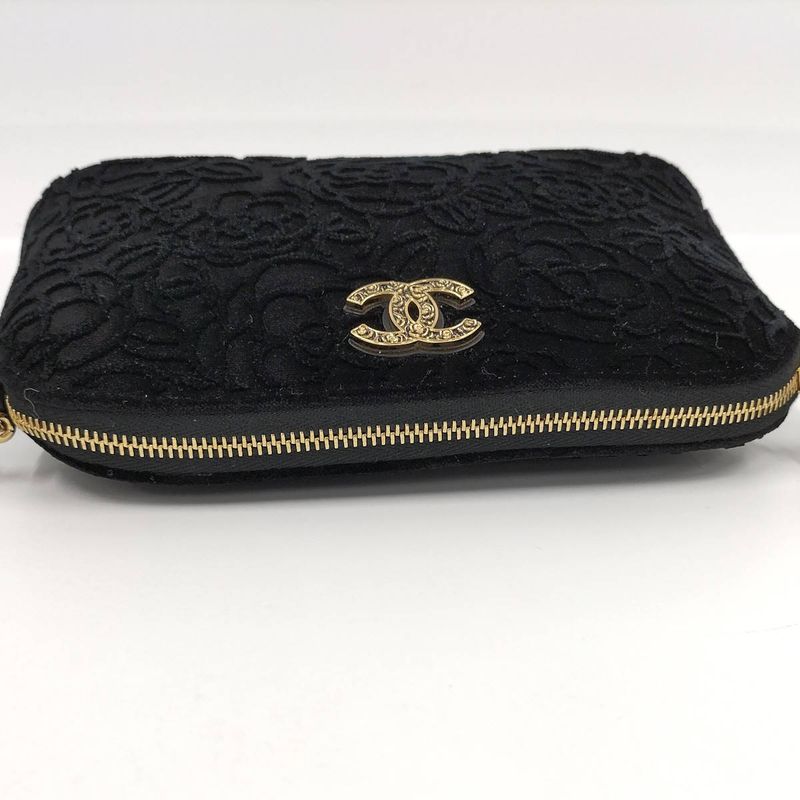 Chanel Chain Shoulder Pouch Velvet Black — view 7