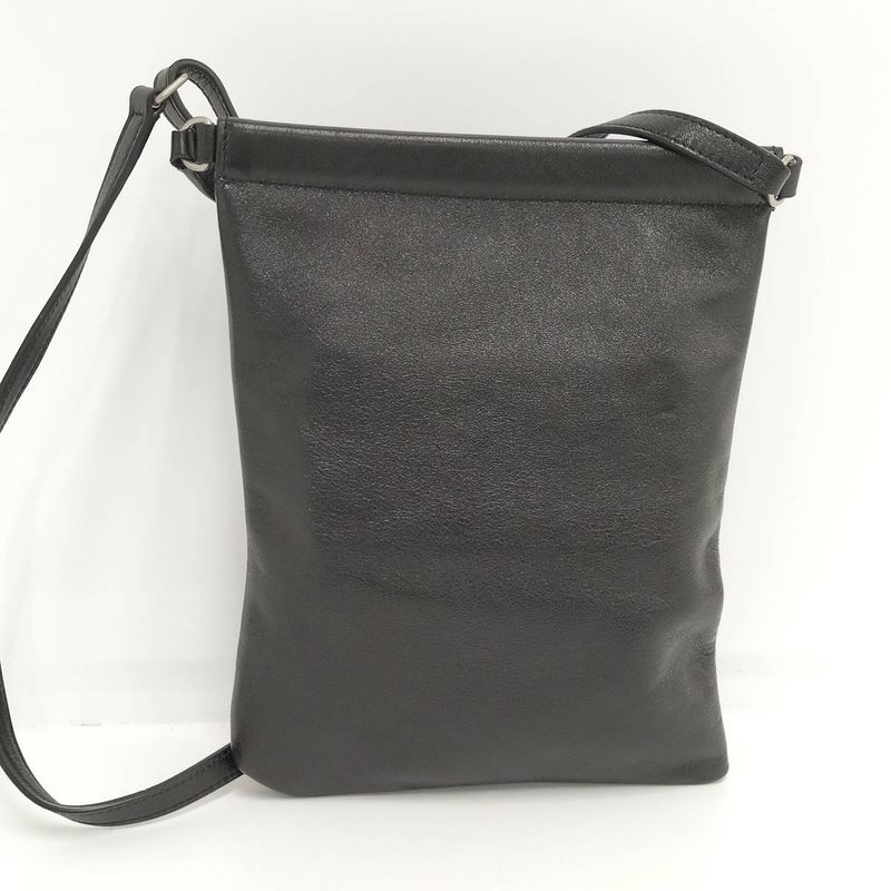 Saint Laurent Paris Shoulder Bag Leather Black — view 2