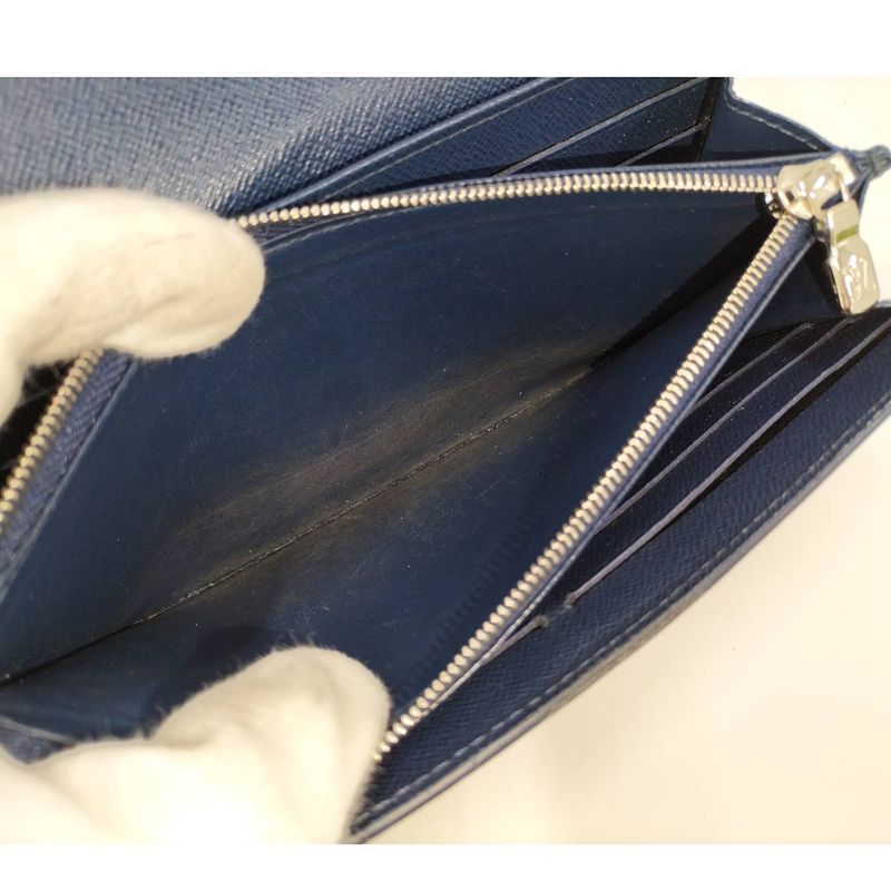 Louis Vuitton Long Foldable Wallet Portefeuille Sarah Epi in Indigo Blue — view 8