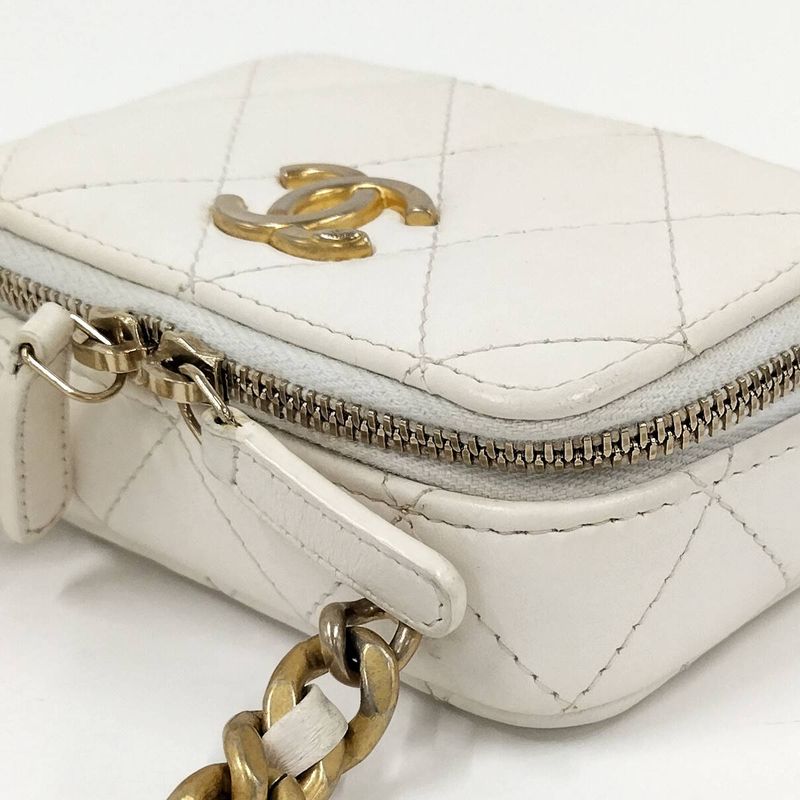 Chanel Chain Shoulder Bag Quilted Coin Case Lambskin White Ap2738 — view 3