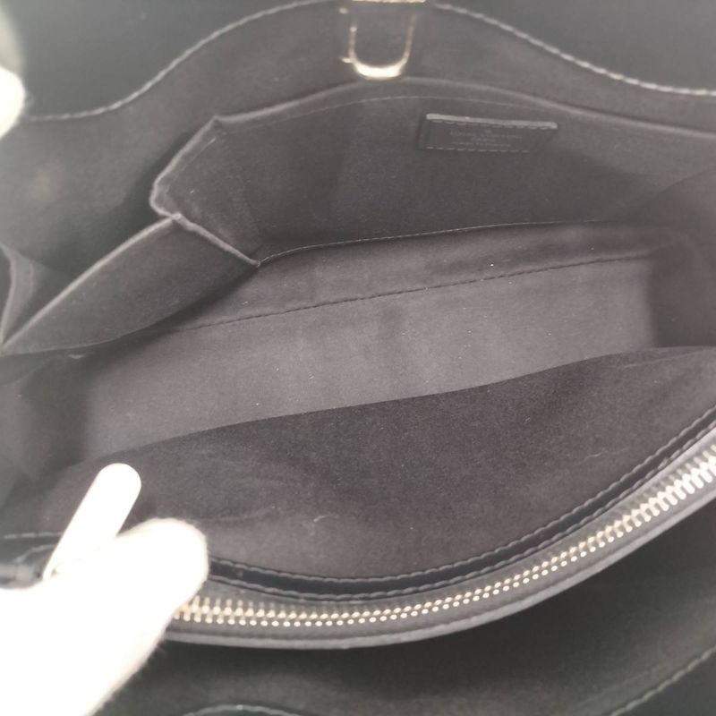 Louis Vuitton Pass Y PM Handbag Epi Leather Noir Black M5926 — view 9