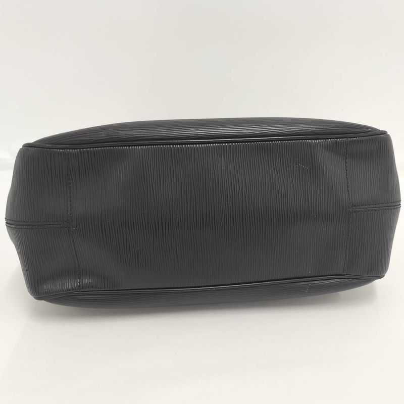 Louis Vuitton Pass Y PM Handbag Epi Leather Noir Black M5926 — view 4