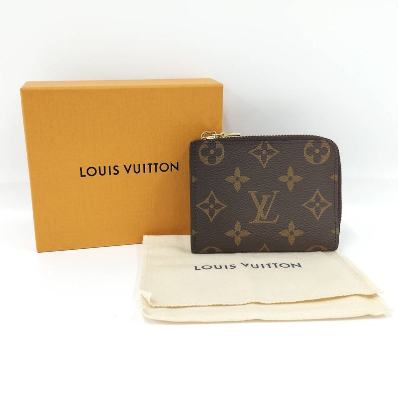 Louis Vuitton Portefeuille Noah Monogram — view 9