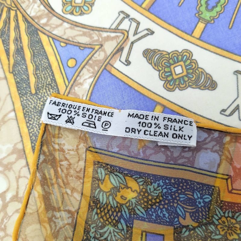 Hermes Carre 40 Scarf 100% Silk — view 7
