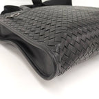 Bottega Veneta 2-Way Shoulder Bag Business Intrecciato Leather Black — view 3