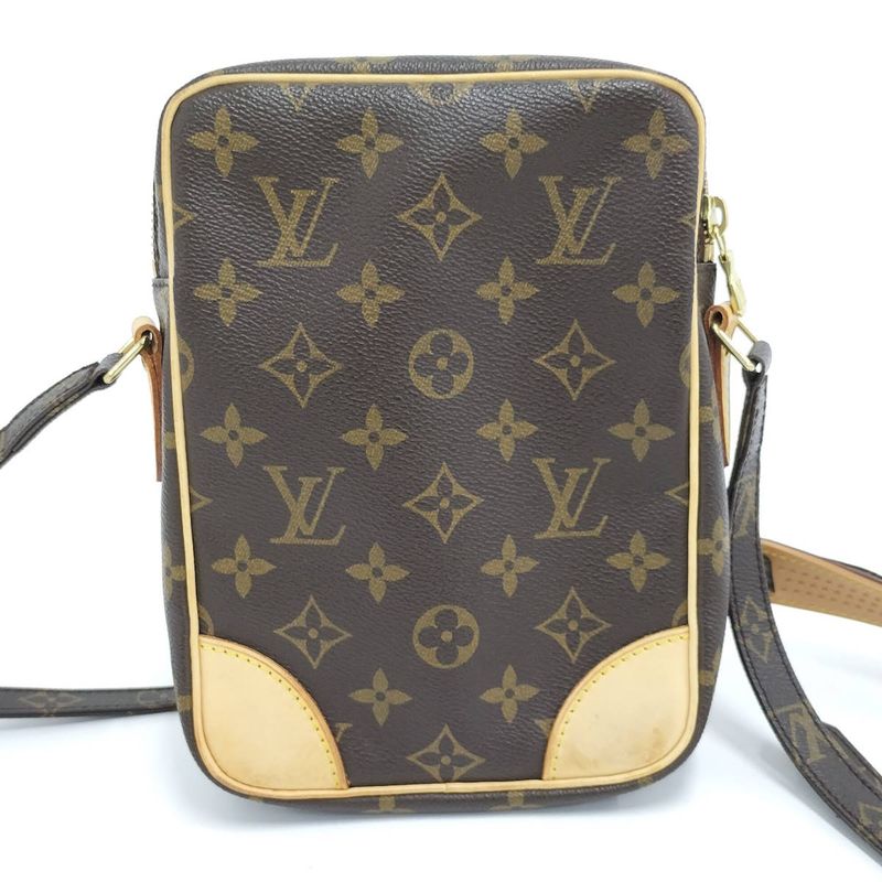 Louis Vuitton Amazon Shoulder Bag Monogram — view 2