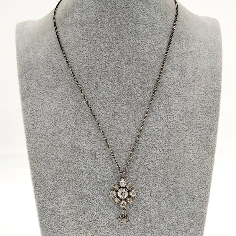 Chanel Necklace Coco Rhinestone Plated Silver 09 — view 9