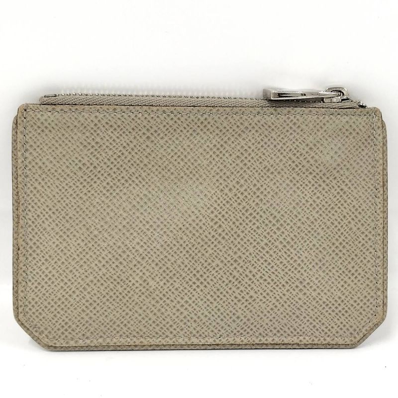 Louis Vuitton Pochette Cles Coin Case Taiga Leather Beige — view 2