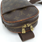 Louis Vuitton Pochette Gange Body Bag Monogram — view 7